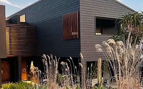 Hyams Beach House A - Brand New Lux Beach Oasis